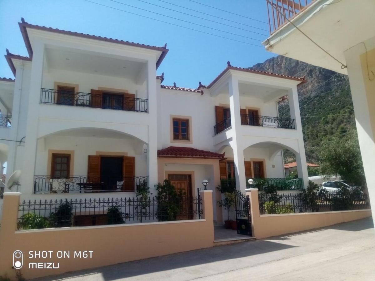 Delicatessen House Daire Leonídion Dış mekan fotoğraf
